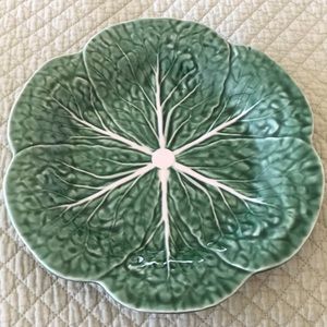 2 Bordallo pinheiro plates